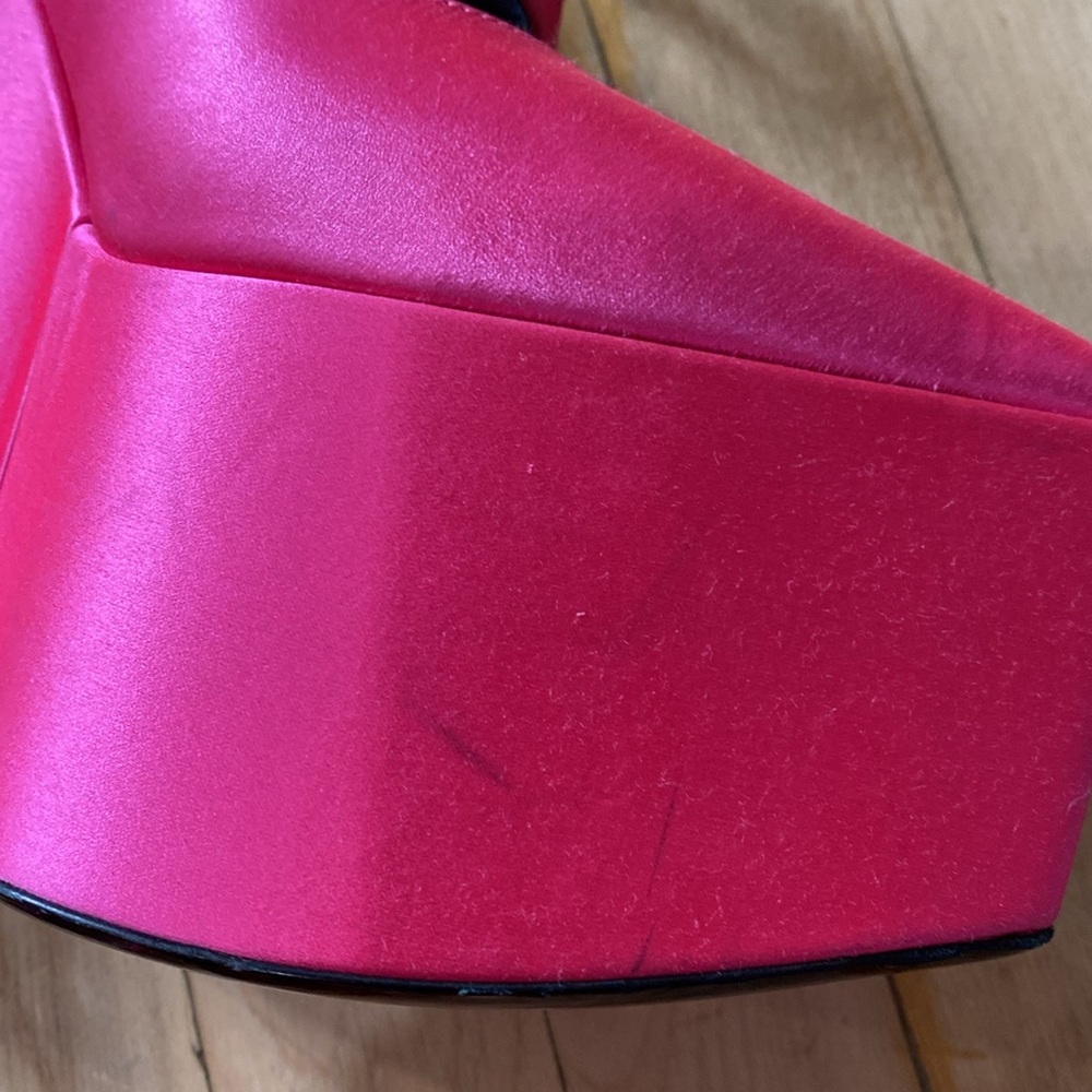 Versace Tempest Hot Pink Satin Platform Shoes - Picture 12 of 16